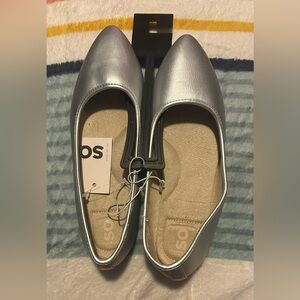 Kohl's Shimmering Silver Women's Flats